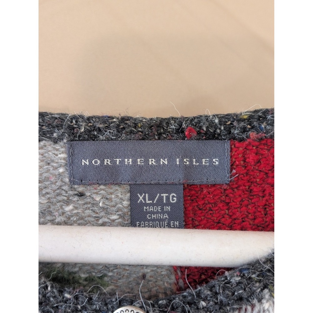 NORTHERN ISLES XL Holiday Cardigan Poinsettia Holly Knit Sweater Patchwork - Picture 3 of 6